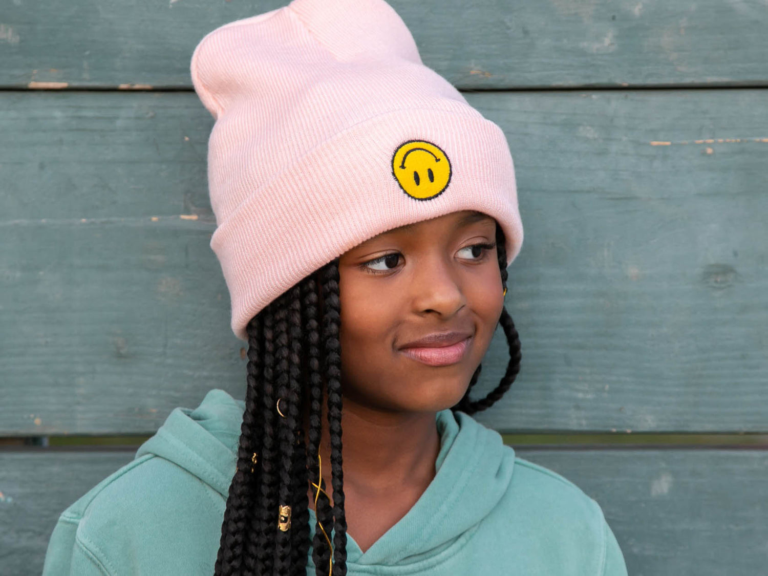 Good Moms Accessories: Bold Details, Big Impact