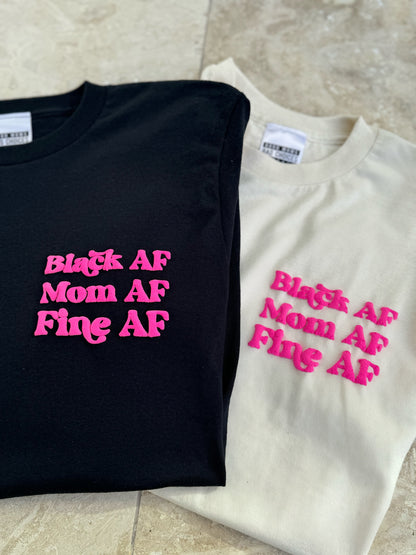 Mom AF Black tee